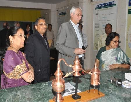 Analytical Instruments