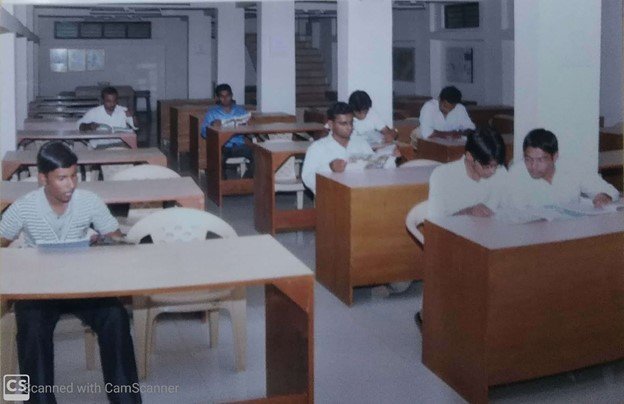 Digital resources section with computer workstations